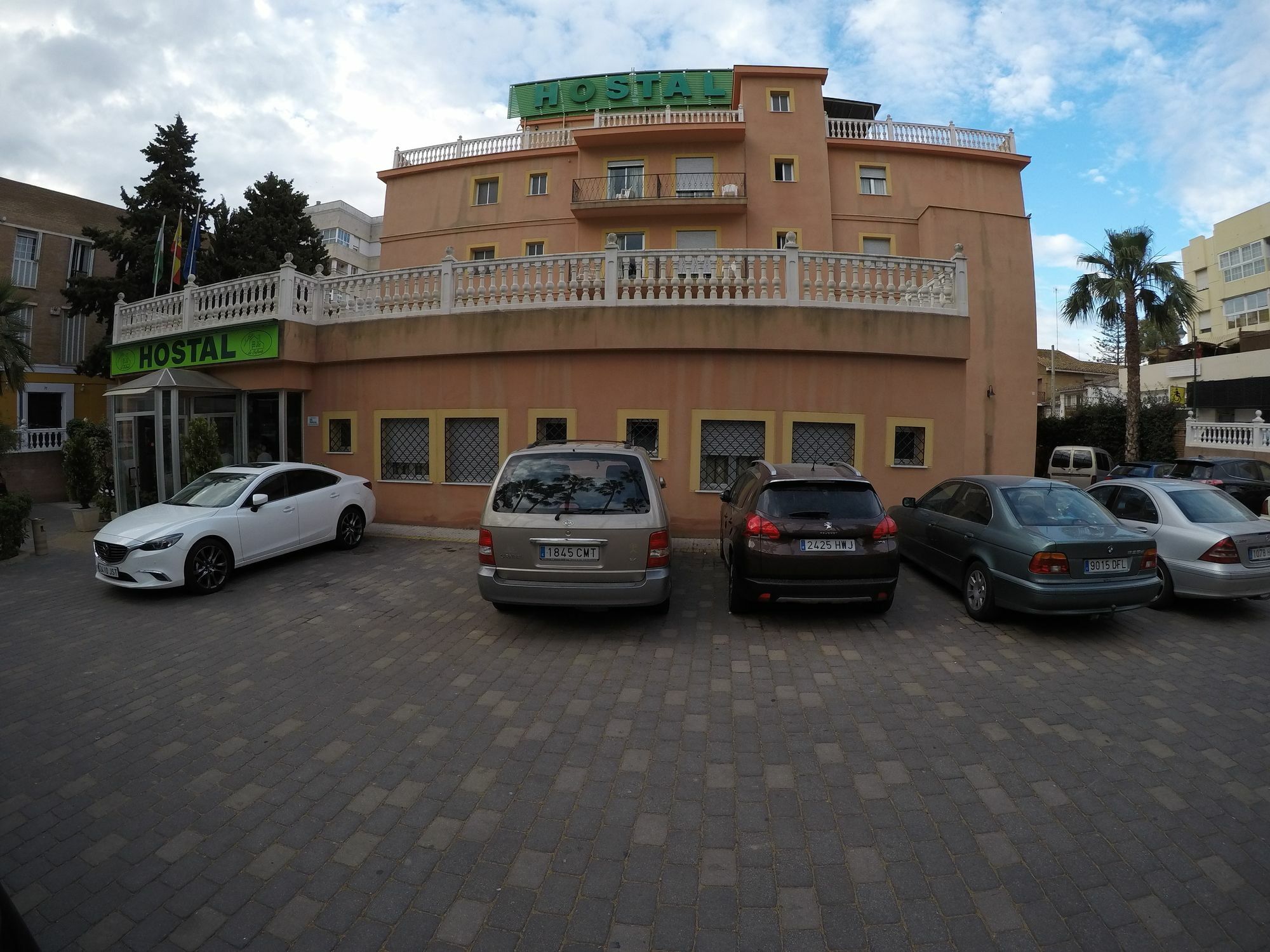 马拉加 恩弗伦特之家旅馆酒店 外观 照片
